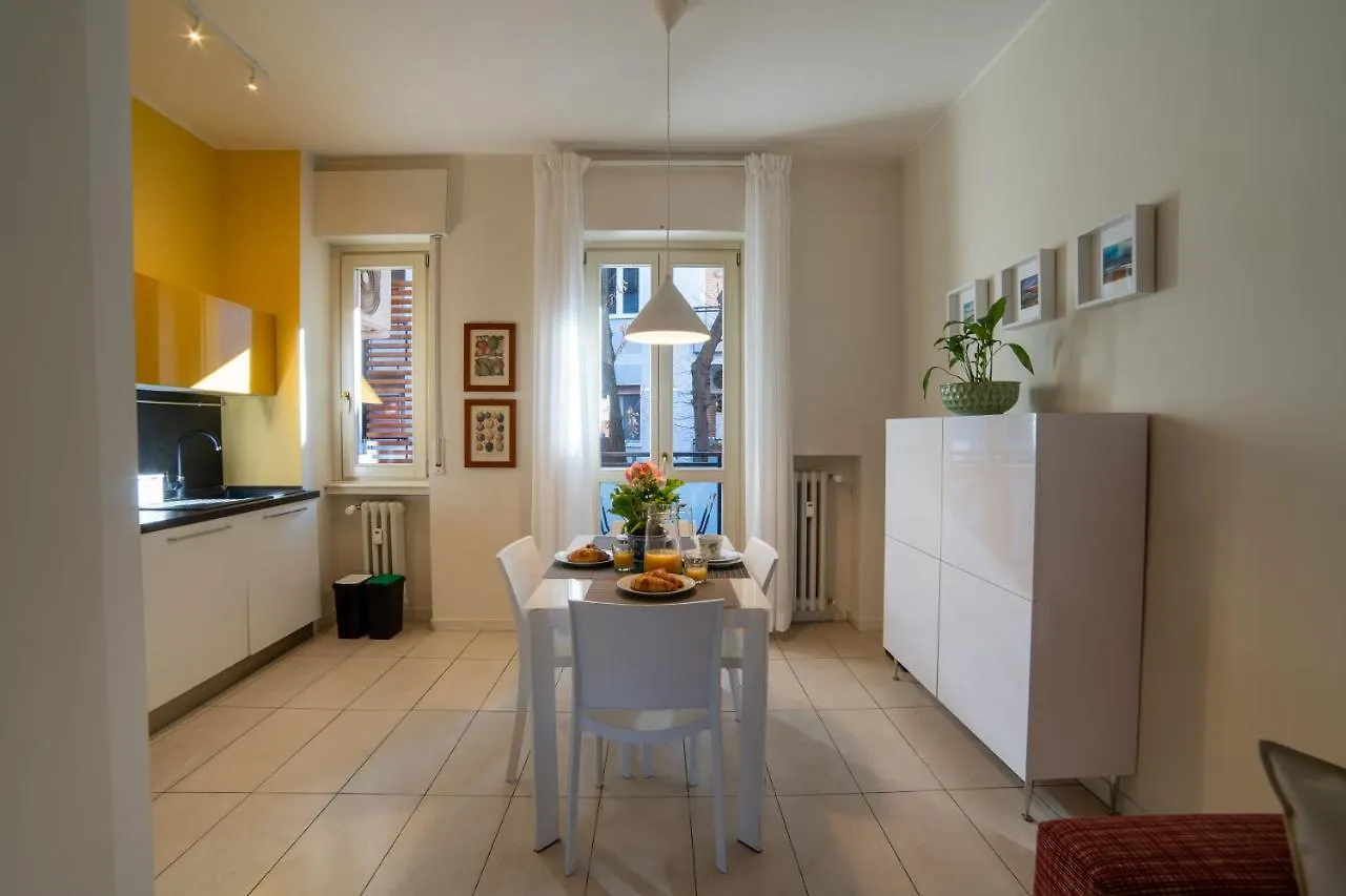 Classy Apartment Near City Life - Fiera Milan 0*,  Italy