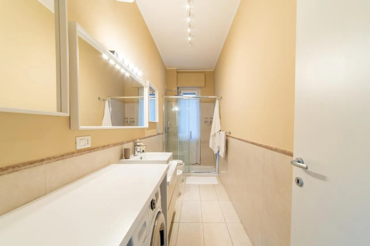 Classy Apartment Near City Life - Fiera Milan