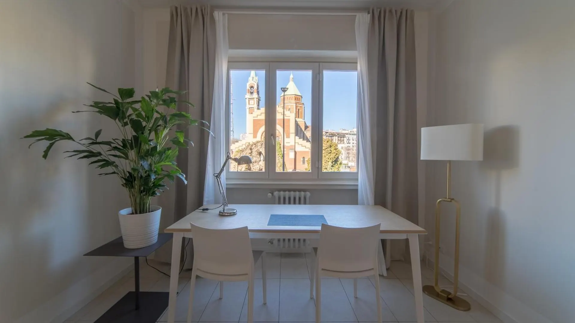 Classy Apartment Near City Life - Fiera Milan