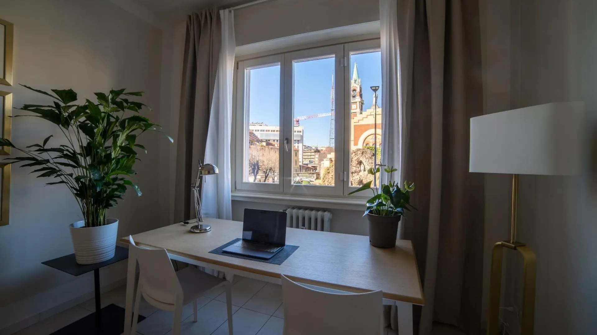 Classy Apartment Near City Life - Fiera Milan